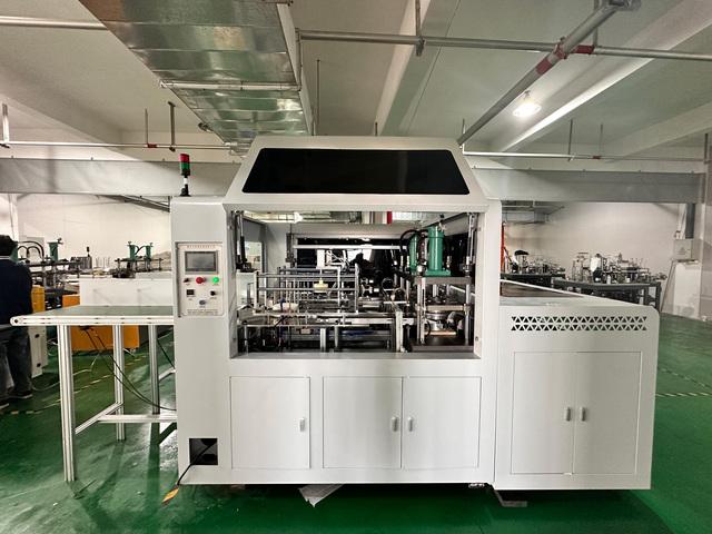 INGO-PP12 — Full-Servo Double-Station Paper Plate Forming Machine